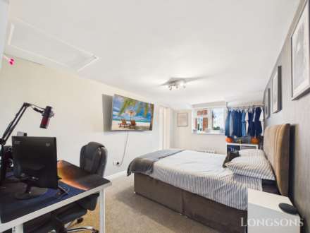 Hills Road, Saham Hills, Image 13