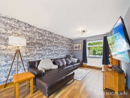 Henry Cross Close, Shipdham, Image 8