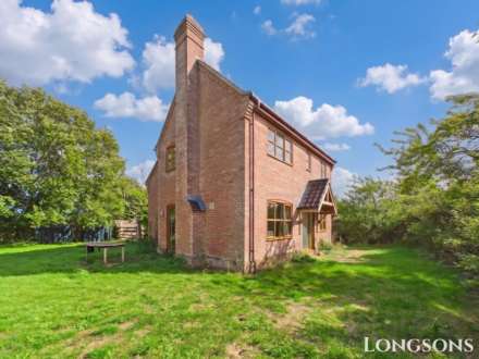 Oaklands Farm Cottages, Shipdham Road, Carbrooke