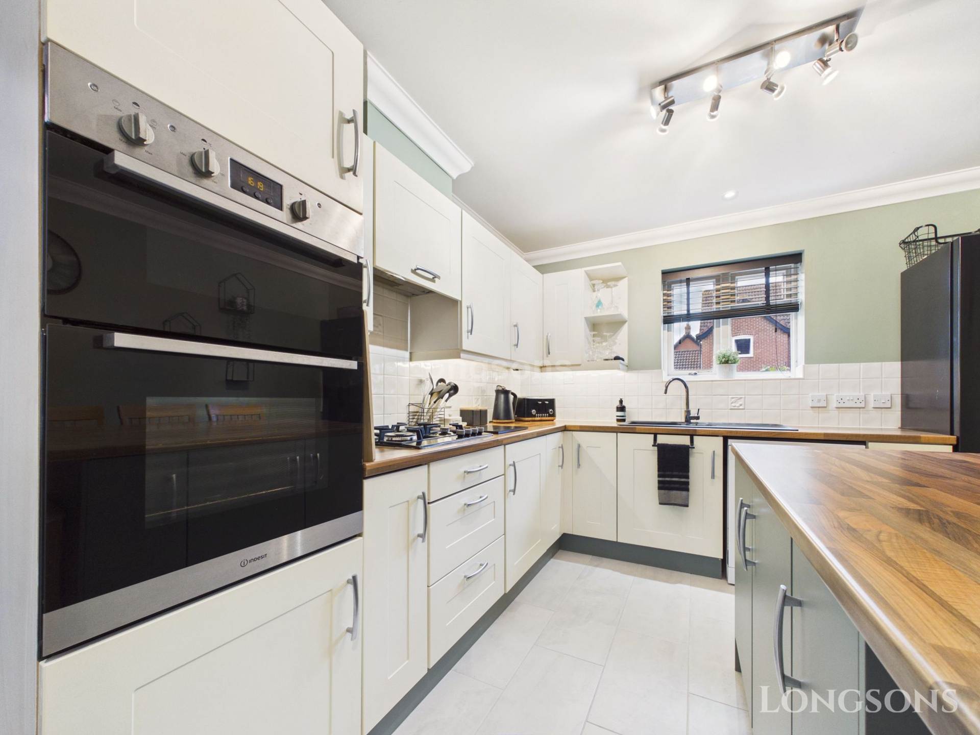 Honeysuckle Drive, Dereham, Image 4