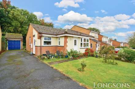 2 Bedroom Detached Bungalow, Lime Close, Marham