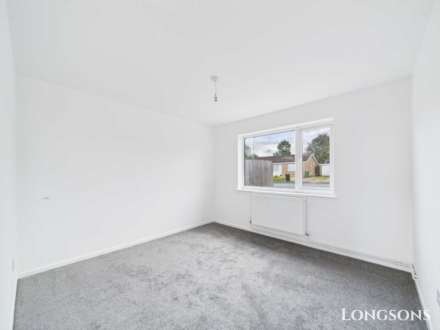 St Andrews Close, Holme Hale, Image 13