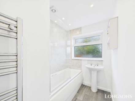 St Andrews Close, Holme Hale, Image 5