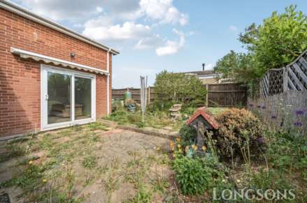 Vicarage Walk, Watton, Image 14