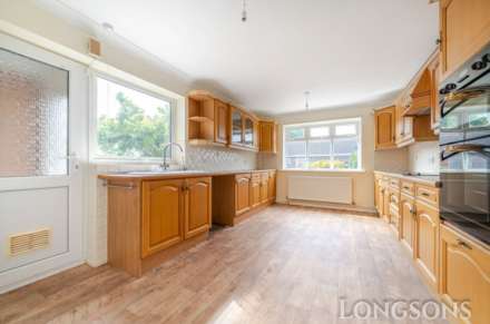 Vicarage Walk, Watton, Image 2