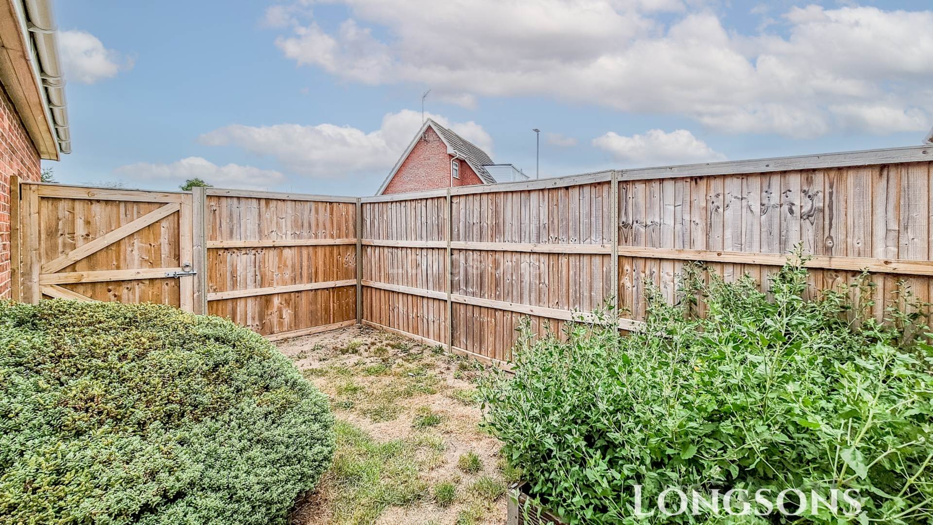 Oulton Close, Swaffham, Image 9