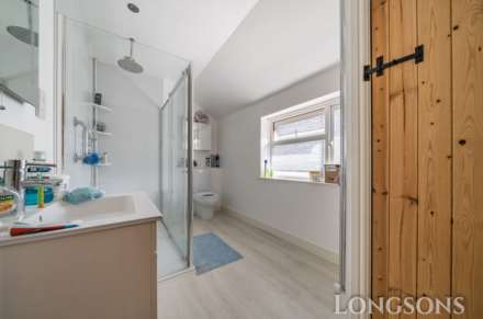 Chestnut Walk, Beachamwell, Image 13