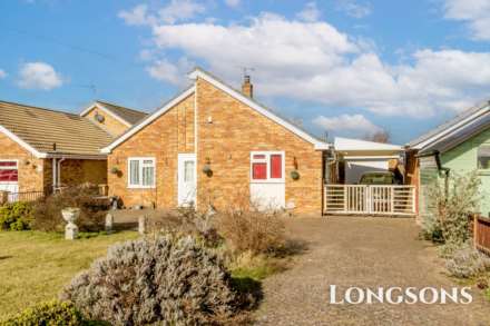 3 Bedroom Detached Bungalow, Westfields, Narborough