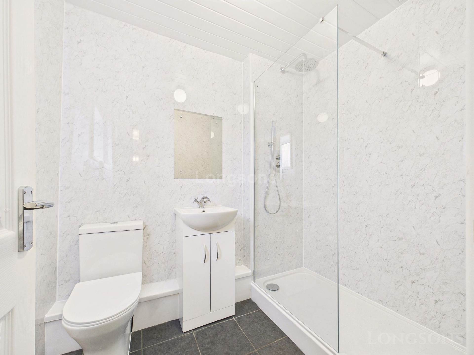 new shower room,, Image 8