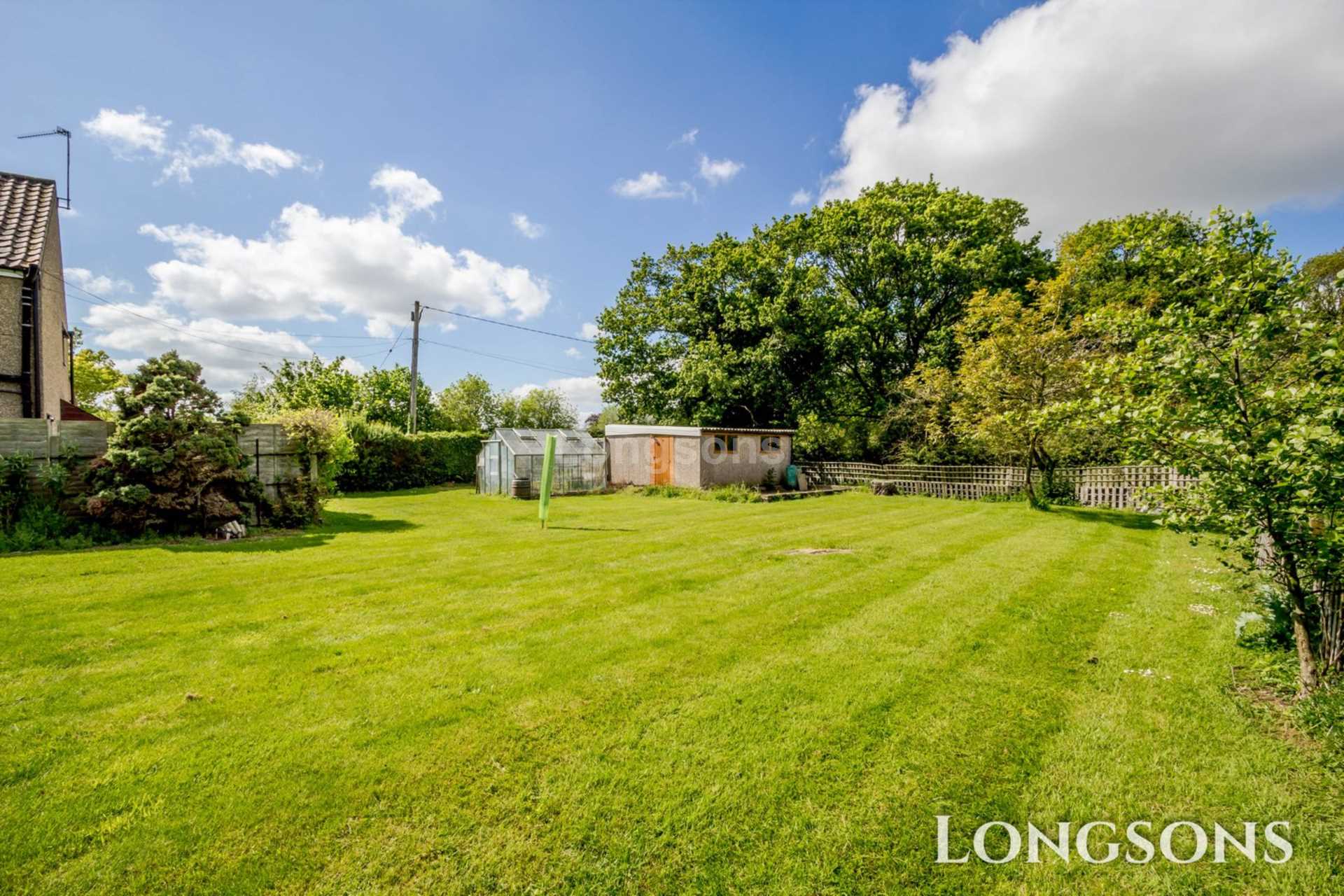 Crisp Cottages, Pentney, Image 11