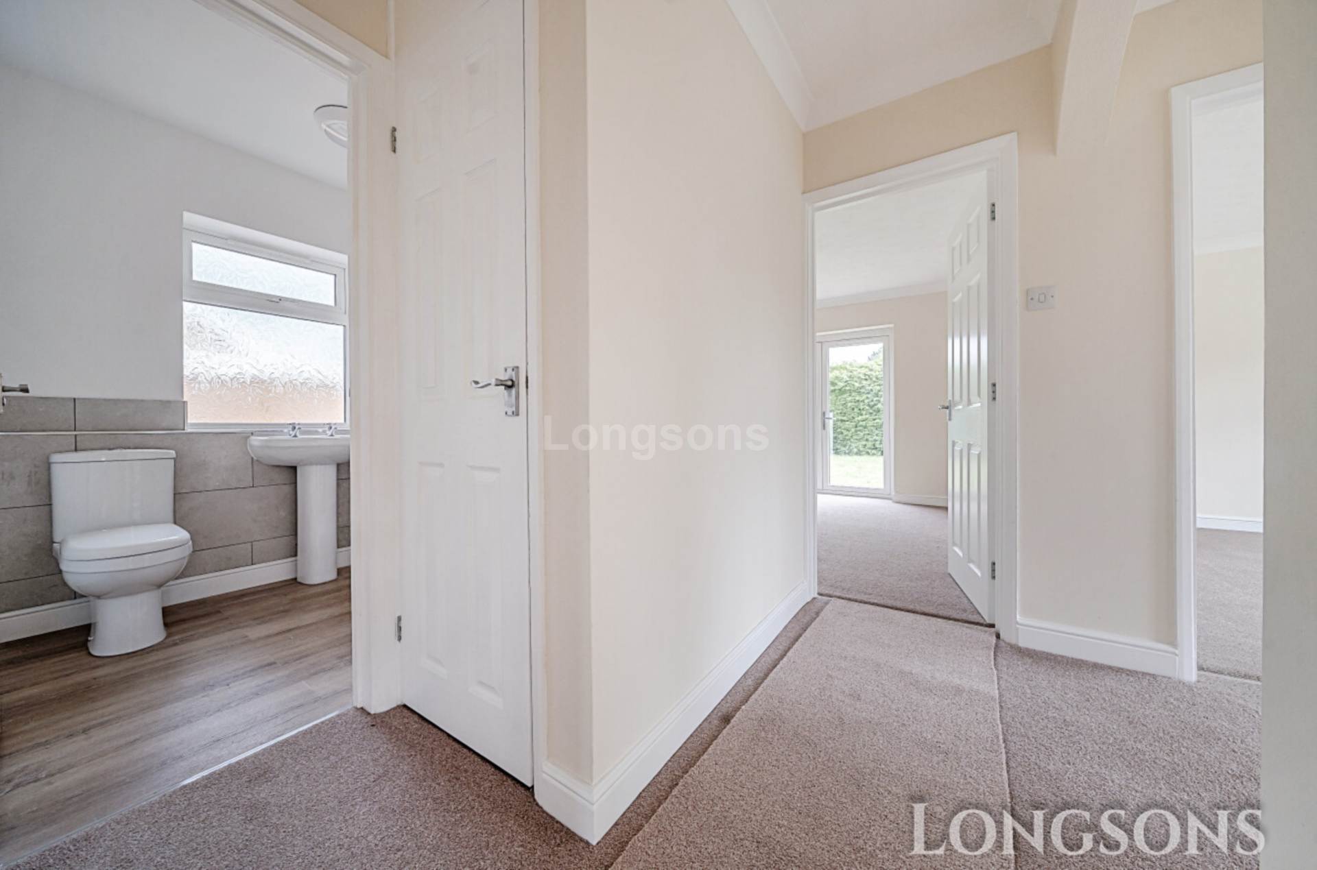 Walnut Place, Gooderstone, Image 12