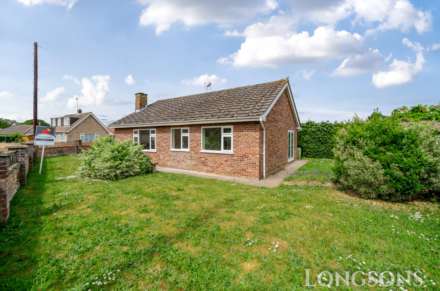 Walnut Place, Gooderstone, Image 13