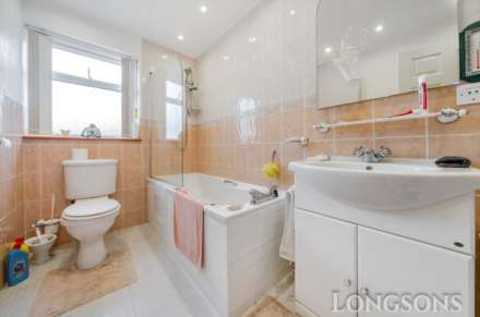 Longmeadow Close, Griston, Image 6