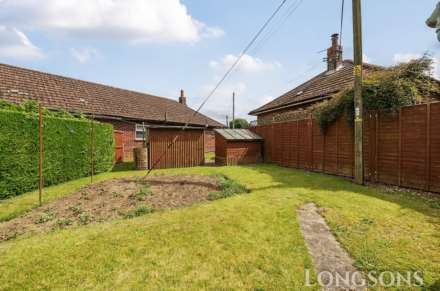 The Oval, Saham Toney, Image 13