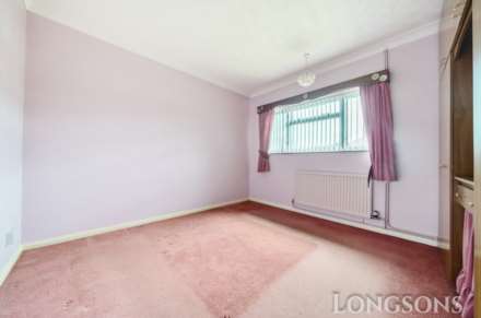 The Oval, Saham Toney, Image 6