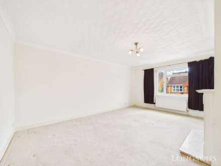 Woodpecker Drive, Watton, Image 2