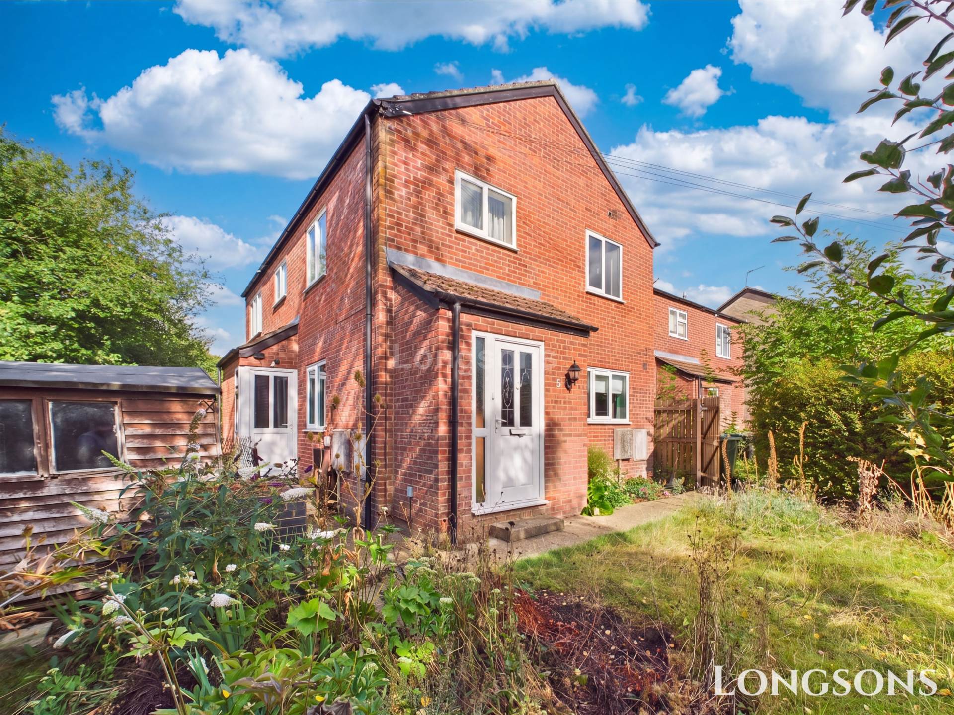 Canons Close, Toftwood, Image 1