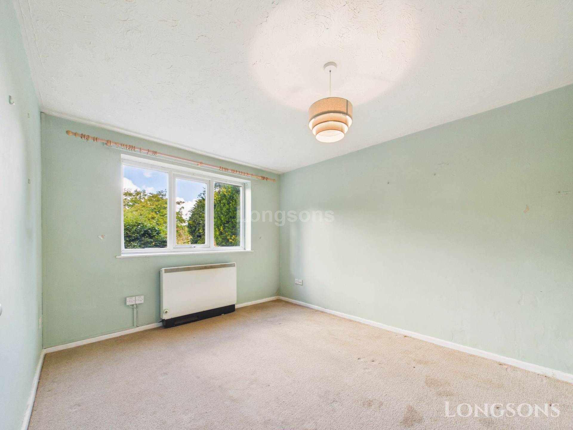 Canons Close, Toftwood, Image 4