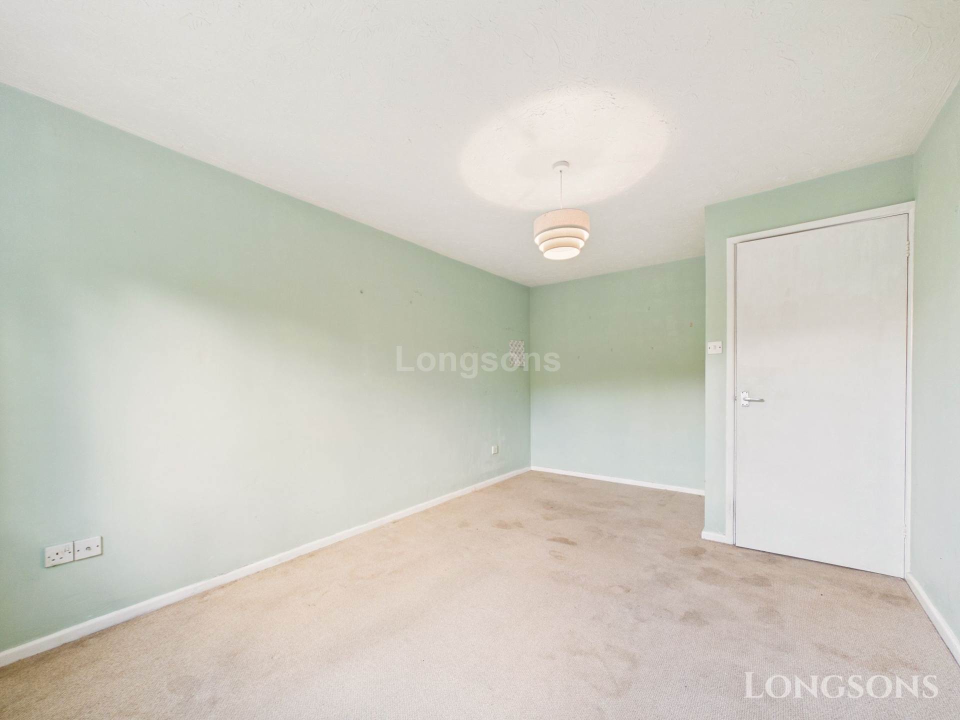 Canons Close, Toftwood, Image 5