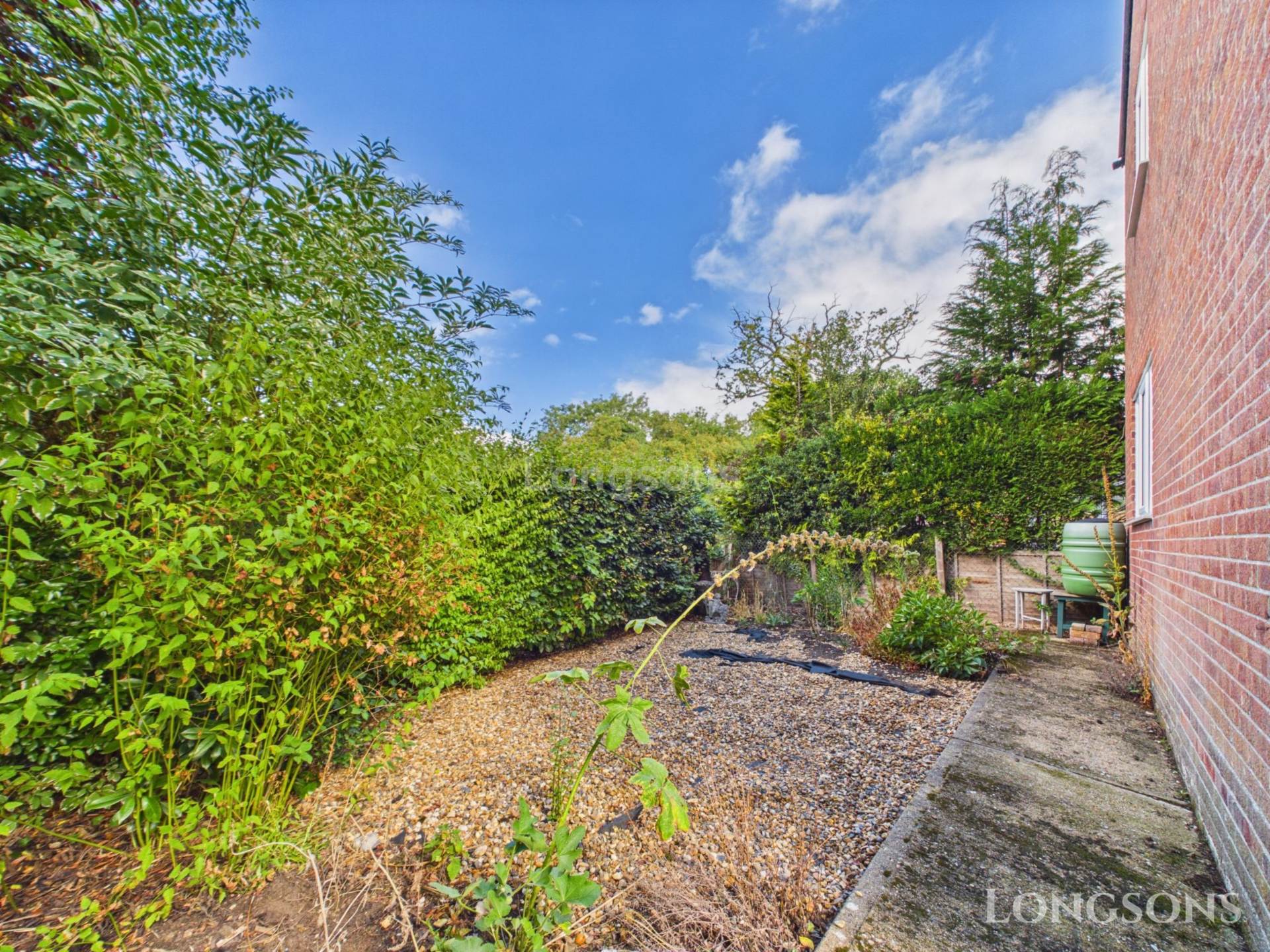 Canons Close, Toftwood, Image 8