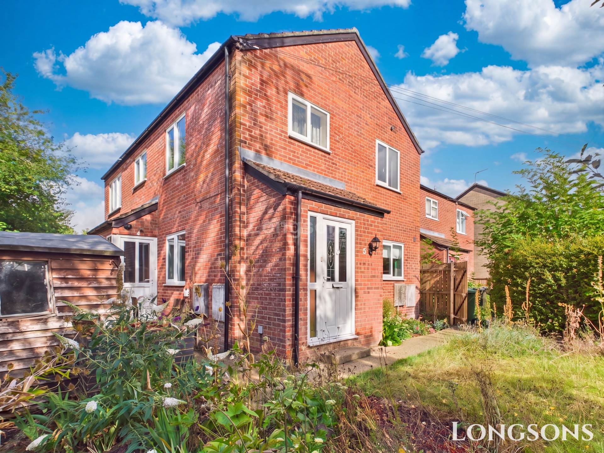Canons Close, Toftwood, Image 1