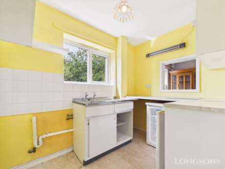 Canons Close, Toftwood, Image 5