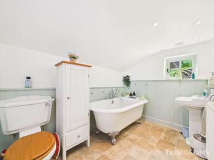 Carbrooke Road, Ovington, Image 10