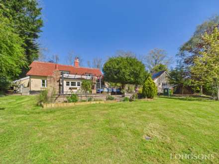 Carbrooke Road, Ovington, Image 21