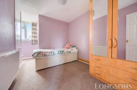 Oulton Close, Swaffham, Image 11