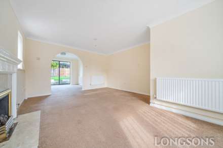 Cromwell Close, Swaffham, Image 4