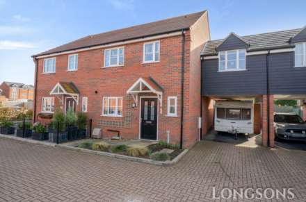4 Bedroom Link Terrace, Wessex Drive, Carbrooke