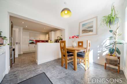 Old Vicarage Park, Narborough, Image 3