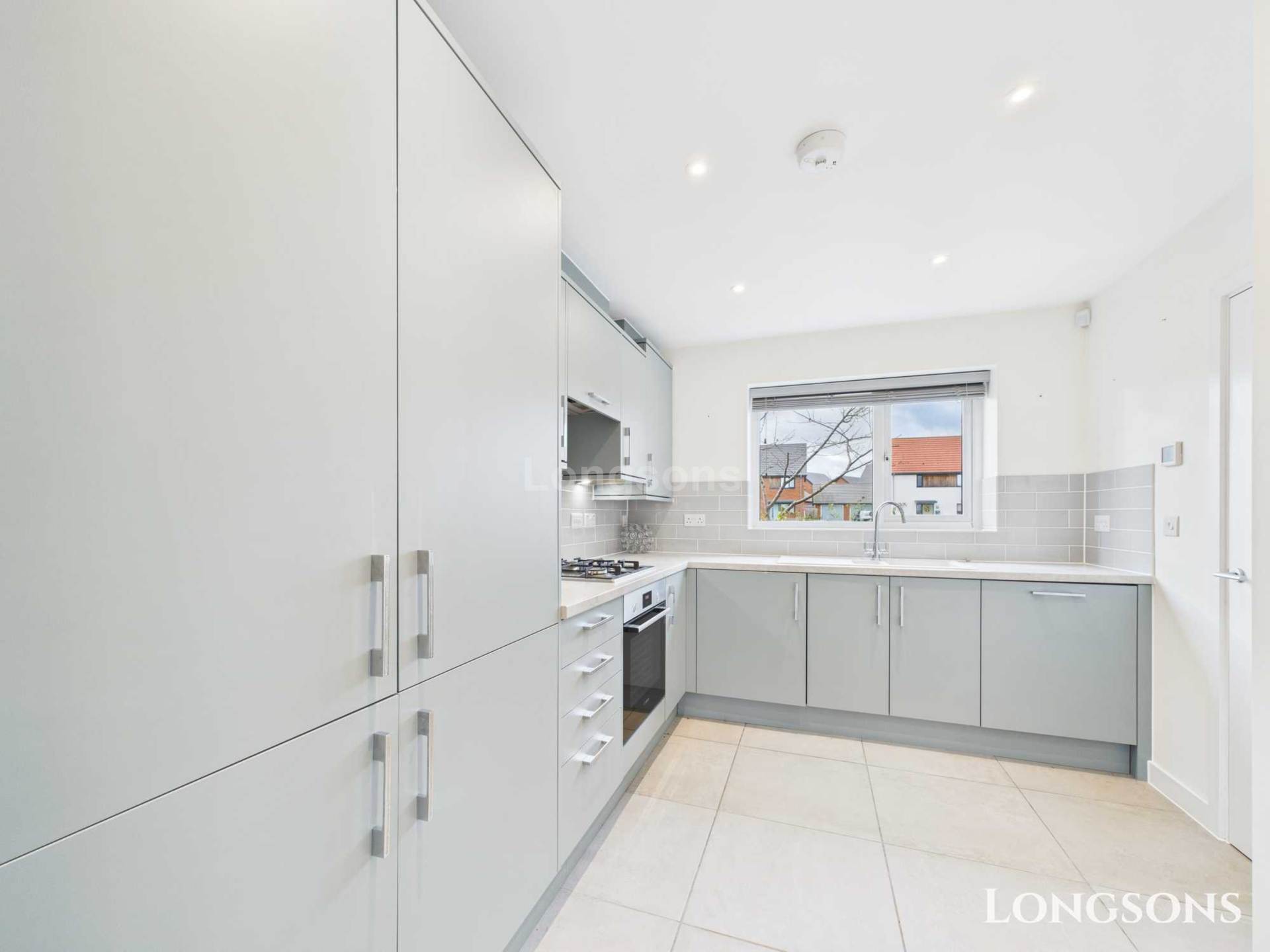 Harvest Road, Watton, Image 3