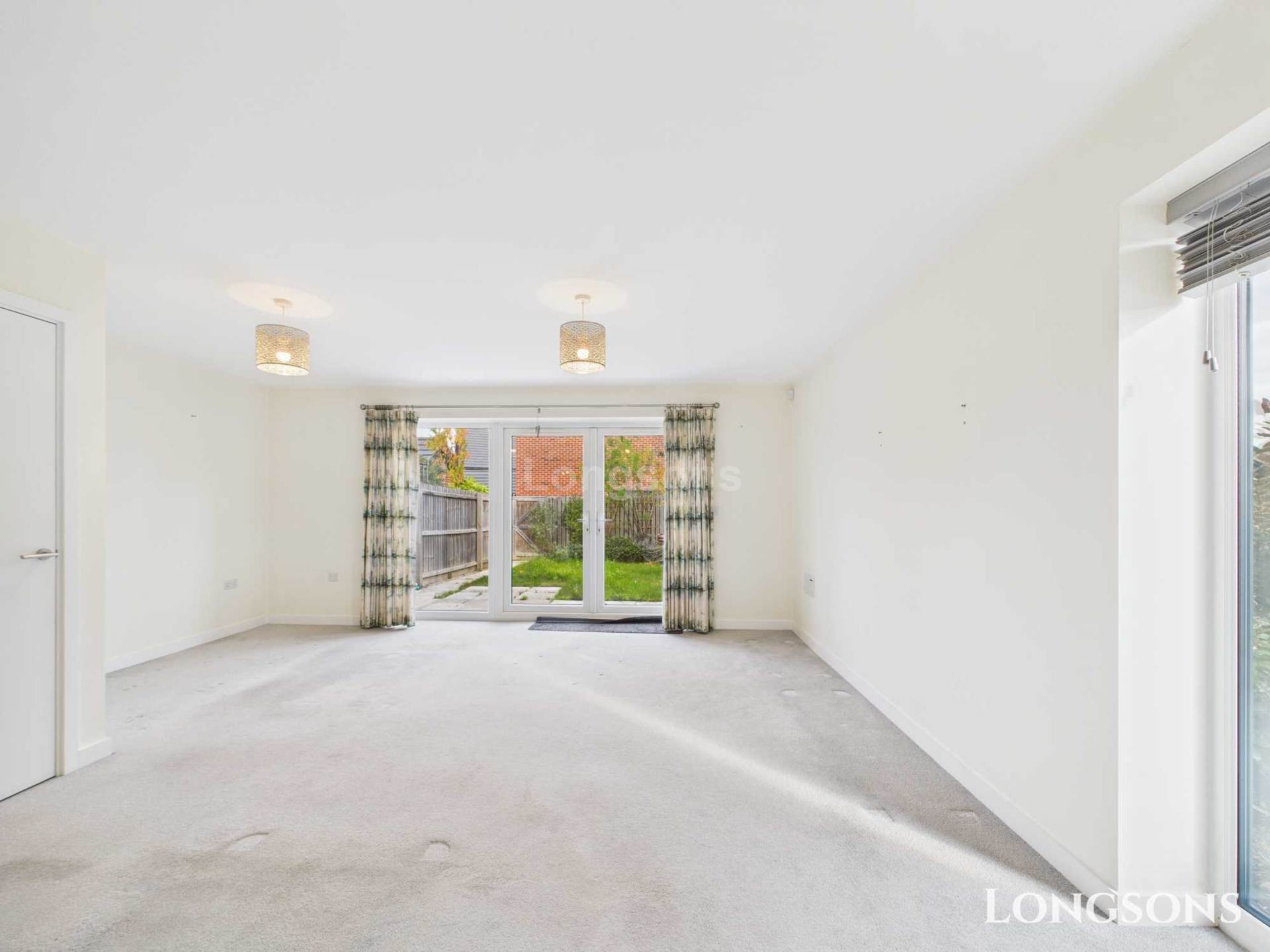 Harvest Road, Watton, Image 4