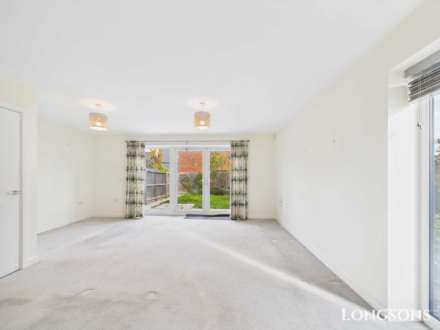 Harvest Road, Watton, Image 4