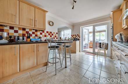 Acacia Avenue, Ashill, Image 2