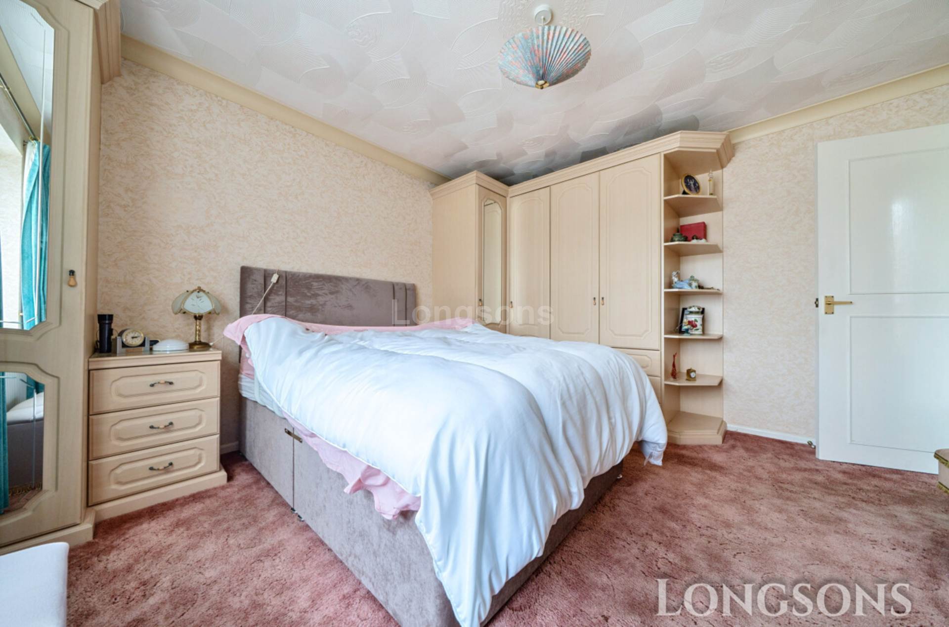 Amys Close, Saham Toney, Image 7
