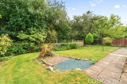 Amys Close, Saham Toney, Image 12