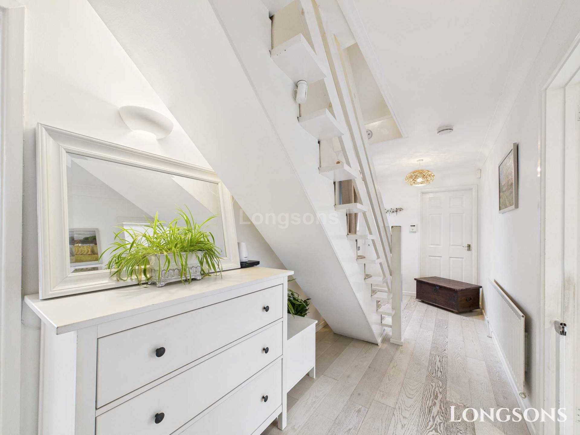 Longfields, Swaffham, Image 11