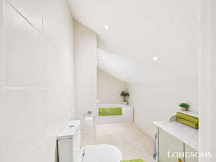 Longfields, Swaffham, Image 12