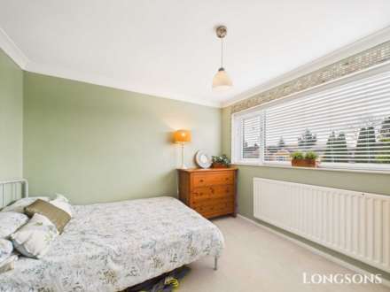 Longfields, Swaffham, Image 13