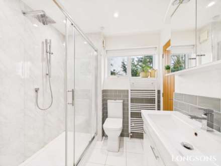 Longfields, Swaffham, Image 16