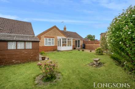 Woodpecker Drive, Watton, Image 13