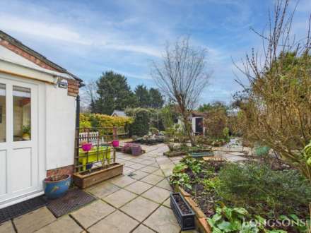 Chequers Lane, Saham Toney, Image 13