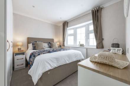Forest Edge Court, Great Hockham, Image 13