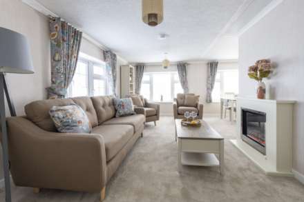 Forest Edge Court, Great Hockham, Image 8