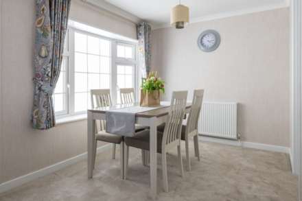 Forest Edge Court, Great Hockham, Image 9