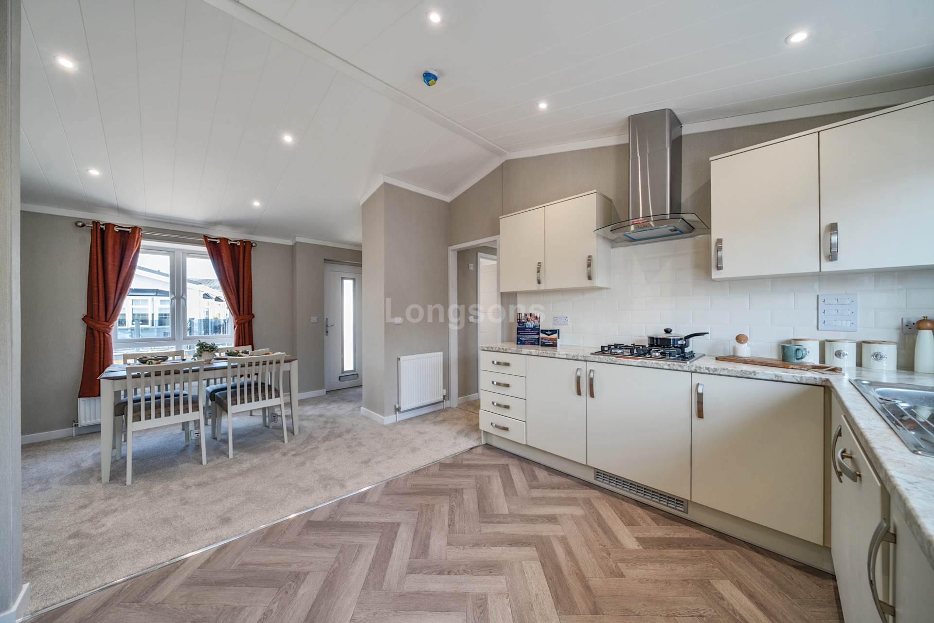 Forest Edge Court, Great Hockham, Image 3