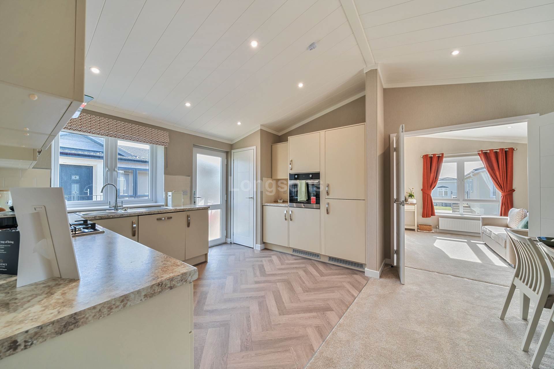 Forest Edge Court, Great Hockham, Image 4