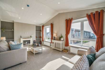 Forest Edge Court, Great Hockham, Image 8